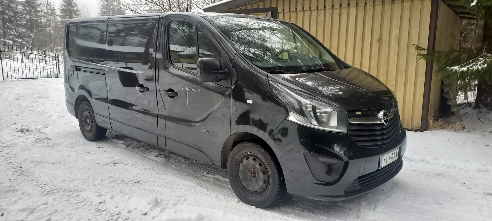 Opel Vivaro Bi-Turbo - изображение 2