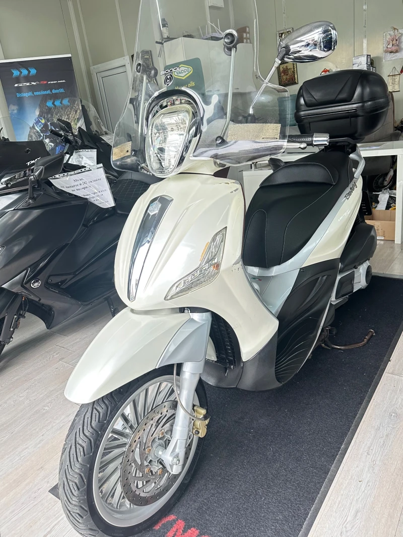 Piaggio Beverly 300i LED 02.2013г., снимка 5 - Мотоциклети и мототехника - 51682130