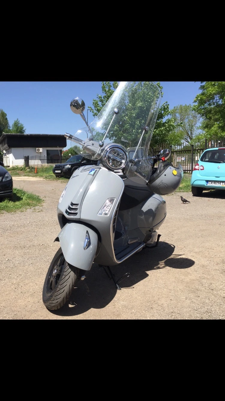 Vespa GTS Super 300 Tech , снимка 2 - Мотоциклети и мототехника - 47291708