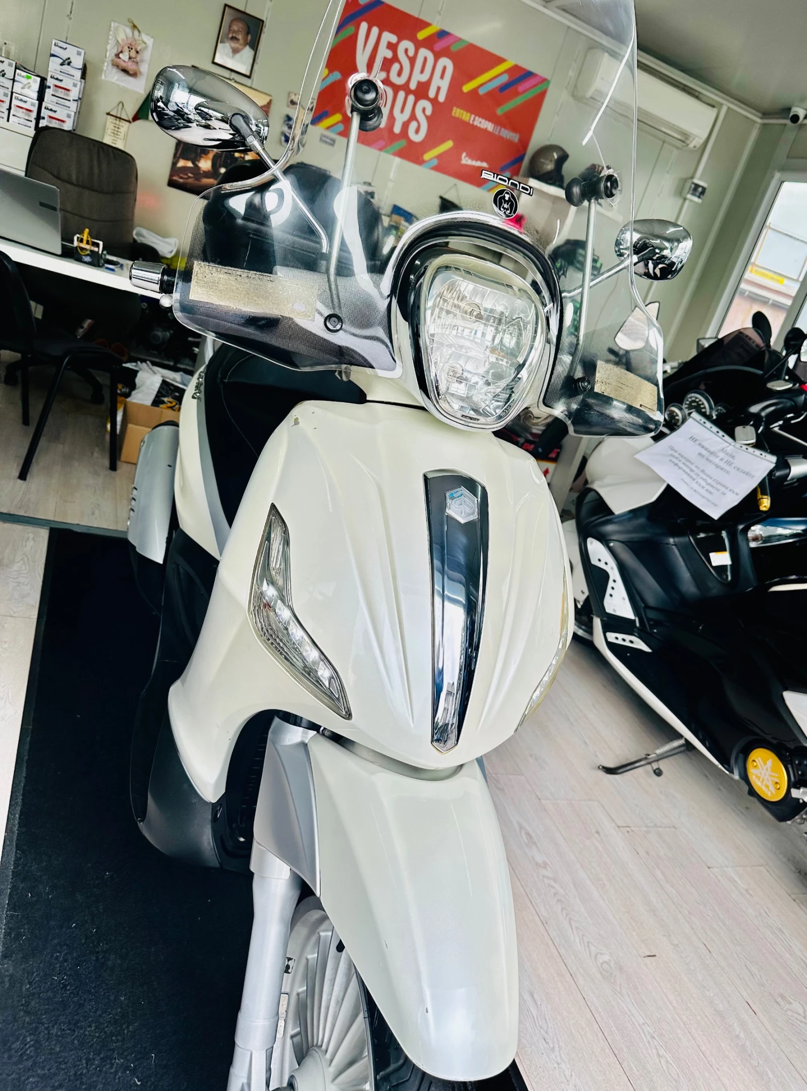 Piaggio Beverly 300i LED 02.2013г., снимка 1