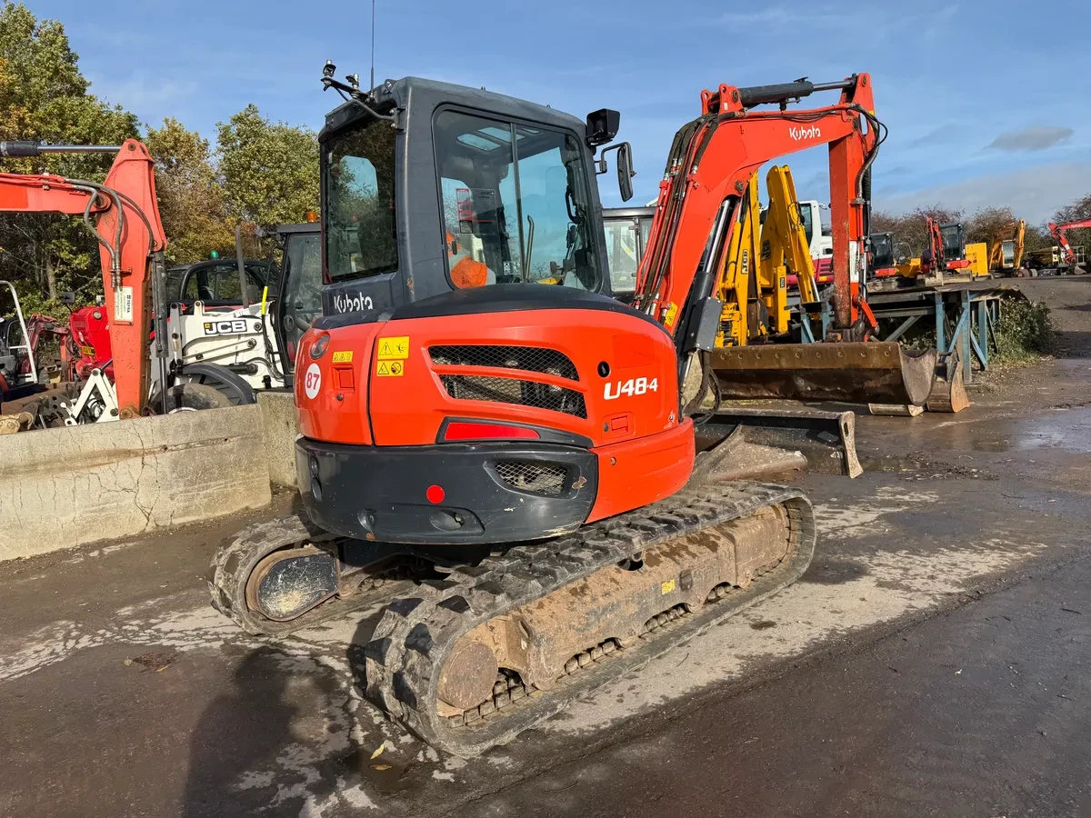 Багер Kubota U48-4 - изображение 3