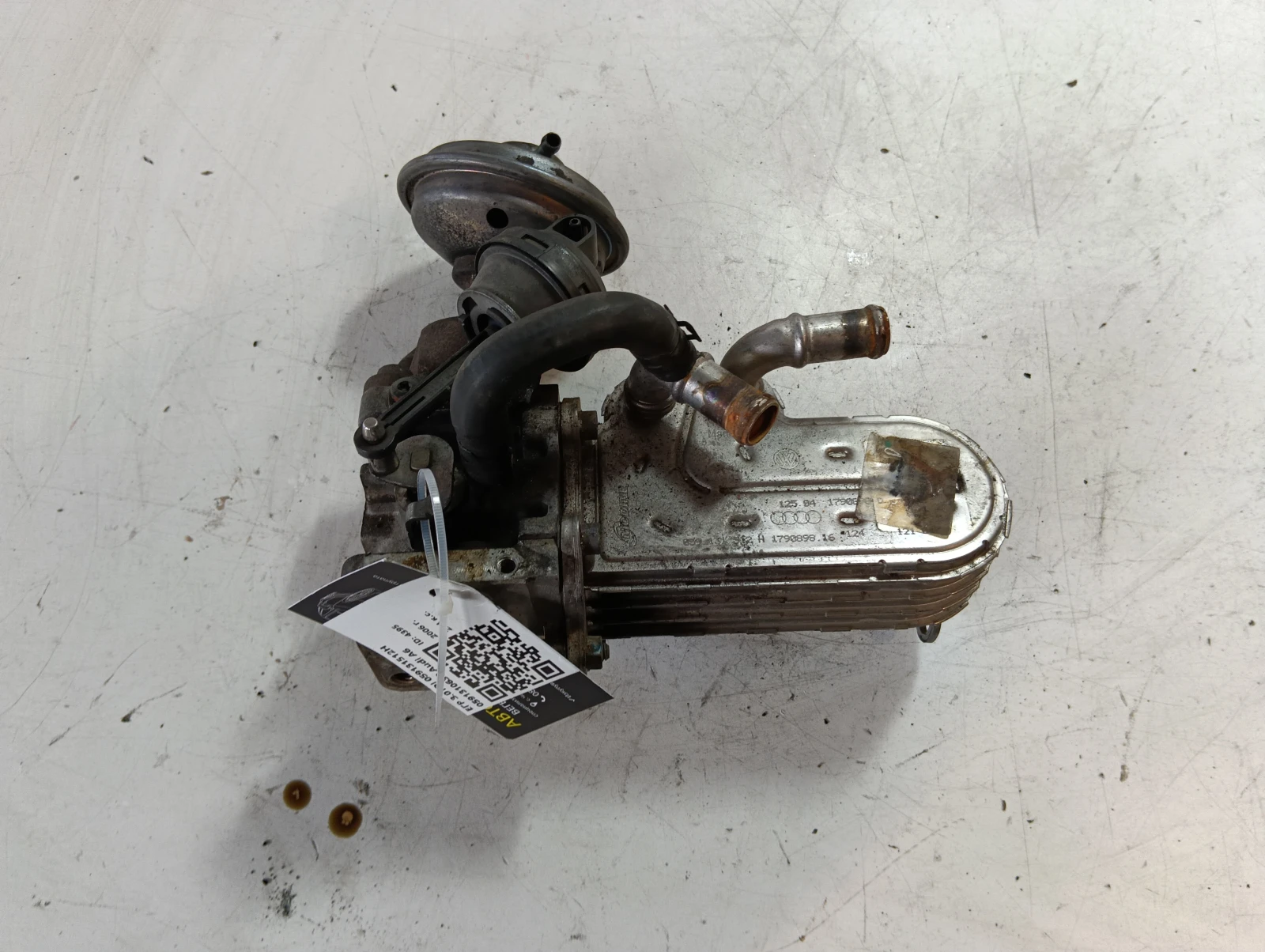 ЕГР 3.0TDI  059131512H 059131063B Audi A6