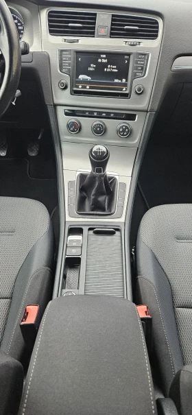 VW Golf 1.6 TDI 110ps BLUEMOTION-technology , снимка 13