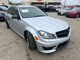 Mercedes-Benz C 63 AMG Sedan, снимка 3