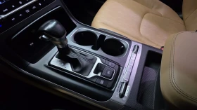 Kia Carnival 9-Seater Prestige, снимка 9