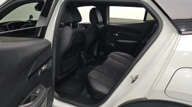Peugeot 2008 1.5 BlueHDi GT | DISTRONIC | LED | GT PACK, снимка 14