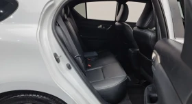 Lexus CT 200h F-Sport 1.8 Хибрид, снимка 10