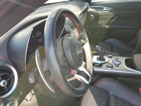 Alfa Romeo Giulia COMPETIZIONE/Q4/280HP/CAM/905z, снимка 9