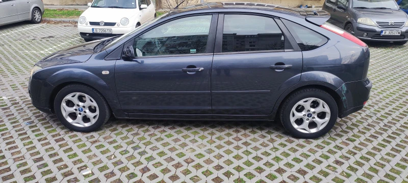 Ford Focus 1.6 TDCI, снимка 5 - Автомобили и джипове - 47286551