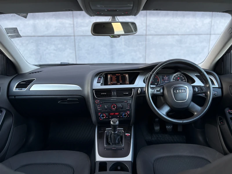 Audi A4 UK/2.00tdi/Напълно обслужен/Като НОВ/full/TOP/, снимка 14 - Автомобили и джипове - 48002345