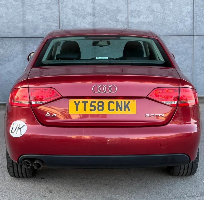 Audi A4 UK/2.00tdi/Напълно обслужен/Като НОВ/full/TOP/, снимка 5 - Автомобили и джипове - 48002345