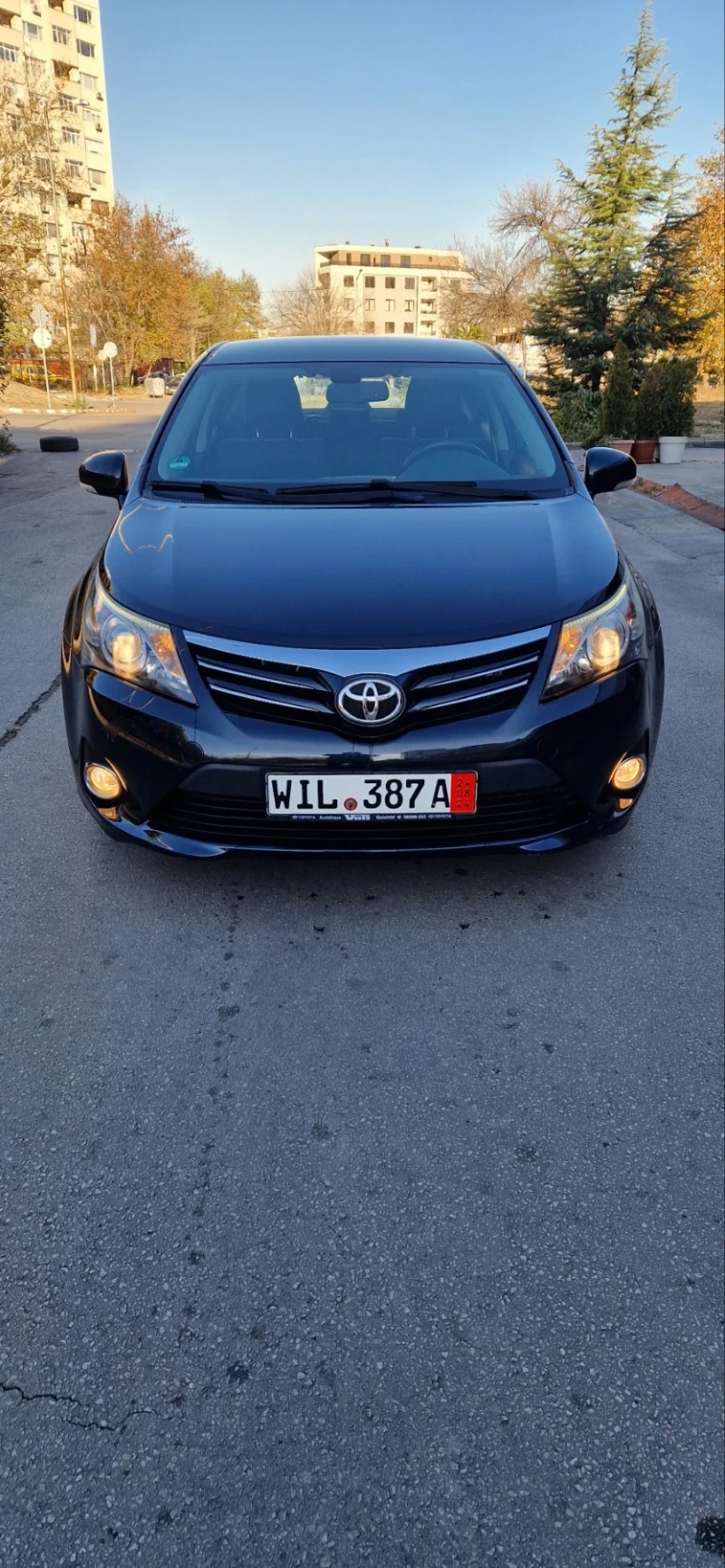 Toyota Avensis 1.8 VVT-I FACELIFT, снимка 1 - Автомобили и джипове - 48090030