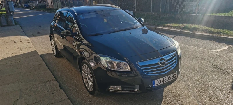 Opel Insignia 2.0 CDTI, снимка 5 - Автомобили и джипове - 49575681