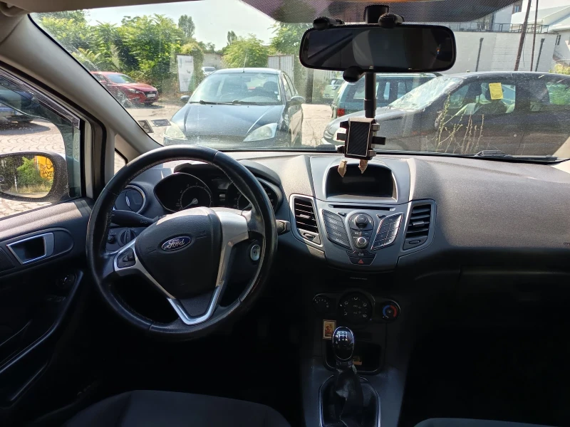 Ford Fiesta, снимка 15 - Автомобили и джипове - 52437220