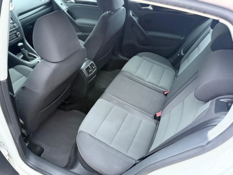 VW Golf 1.6TDI 105k.c. TEAM Внос Германия, снимка 11 - Автомобили и джипове - 52595052
