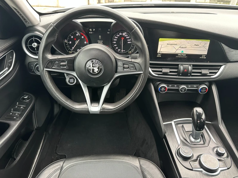 Alfa Romeo Giulia 2.2JTD-180k.s.-AUTOMAT-NAVi-LED-DIST-PDC-KAMERA-E6, снимка 7 - Автомобили и джипове - 52807841