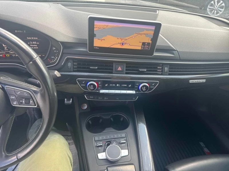 Audi S5 Technik  CARFAX, снимка 9 - Автомобили и джипове - 53006559