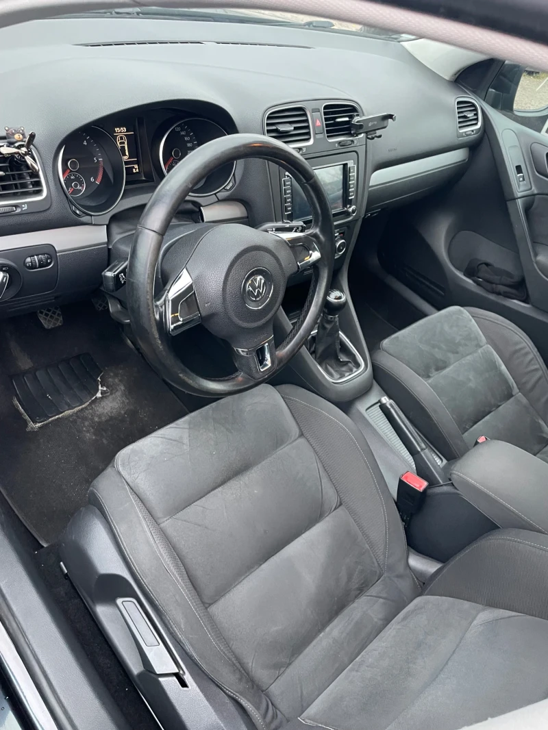 VW Golf VI 6 2.0TDI 110hp Alcantara navi , снимка 8 - Автомобили и джипове - 53244877