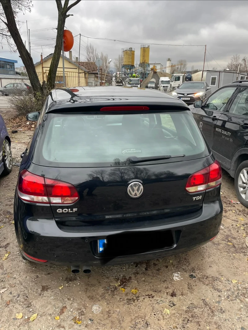 VW Golf VI 6 2.0TDI 110hp Alcantara navi , снимка 4 - Автомобили и джипове - 53244877