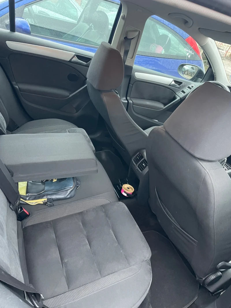 VW Golf VI 6 2.0TDI 110hp Alcantara navi , снимка 5 - Автомобили и джипове - 53244877