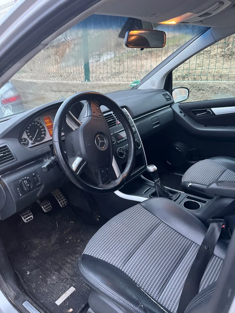 Mercedes-Benz B 170, снимка 5 - Автомобили и джипове - 53480362