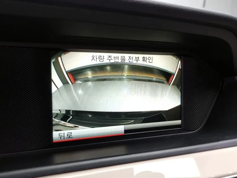 Mercedes-Benz C 220, снимка 15 - Автомобили и джипове - 52845420