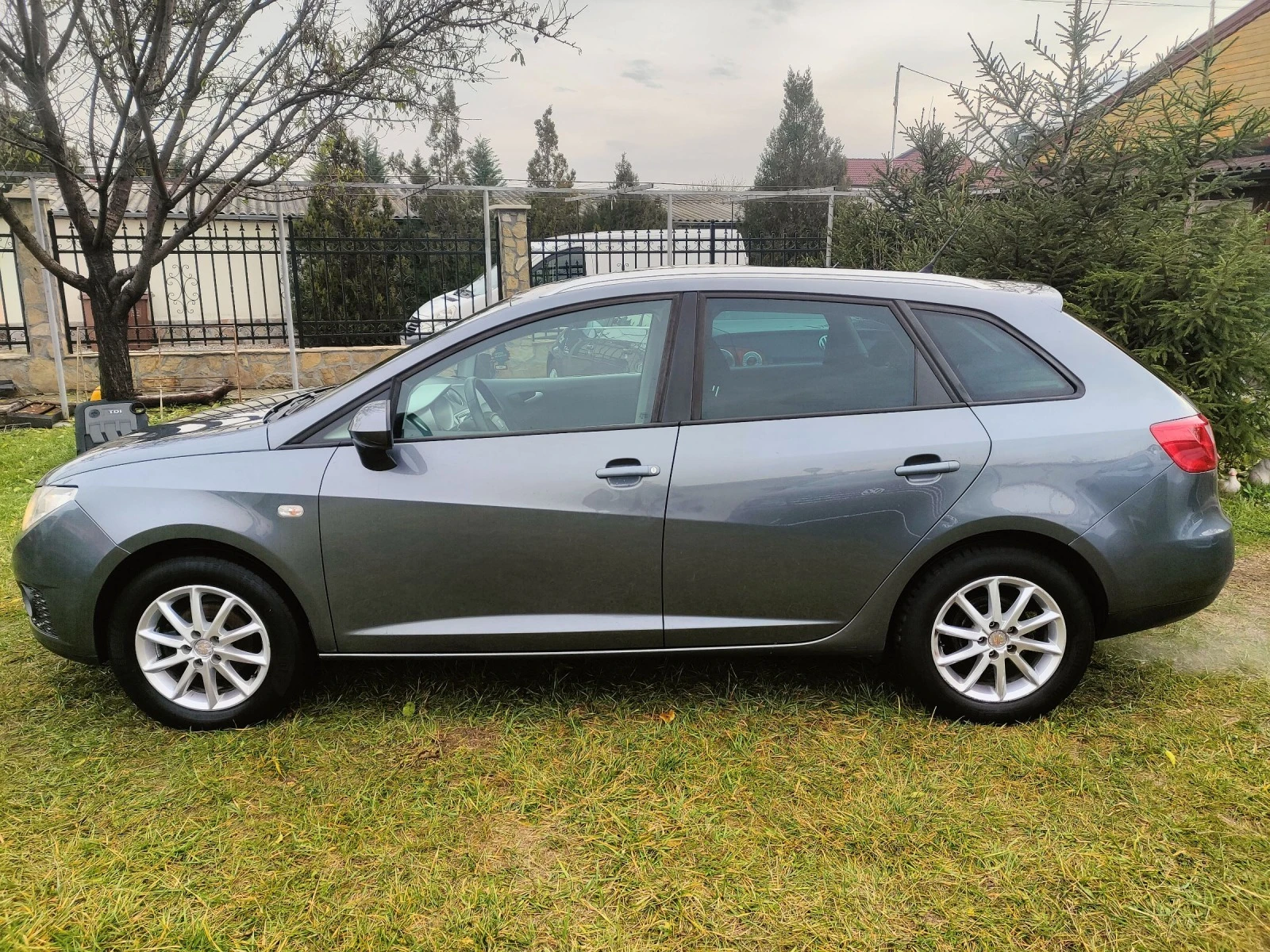 Seat Ibiza 1.2TDI Navi Klimatronik - изображение 3