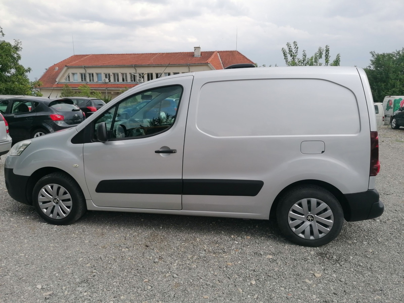 Peugeot Partner 1.6HDI AVTOMATIK - изображение 8