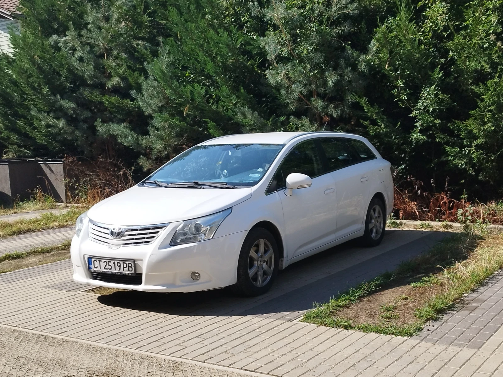 Toyota Avensis 2.0i - изображение 3