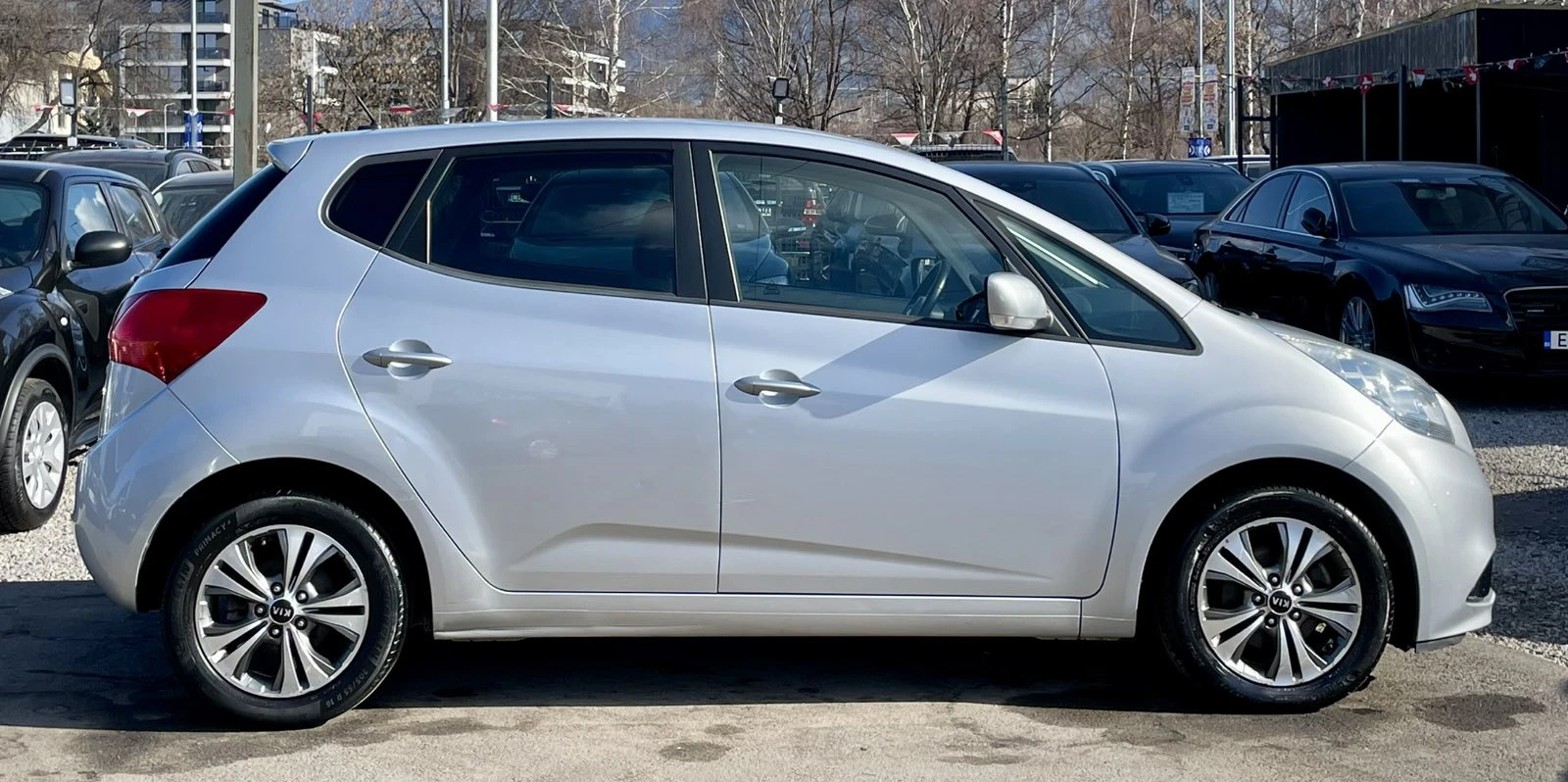 Kia Venga 1.4CRDI 90HP E6В КОЖА НАВИ КАМЕРА ЛЕД - изображение 4