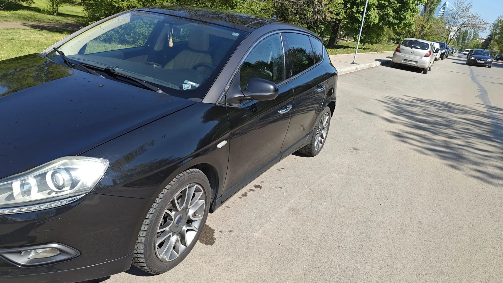 Lancia Delta 1.9 multijet - изображение 8