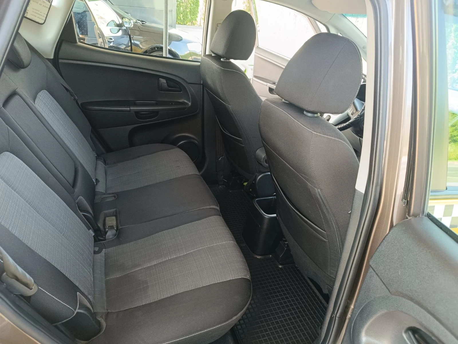 Kia Venga  - изображение 8
