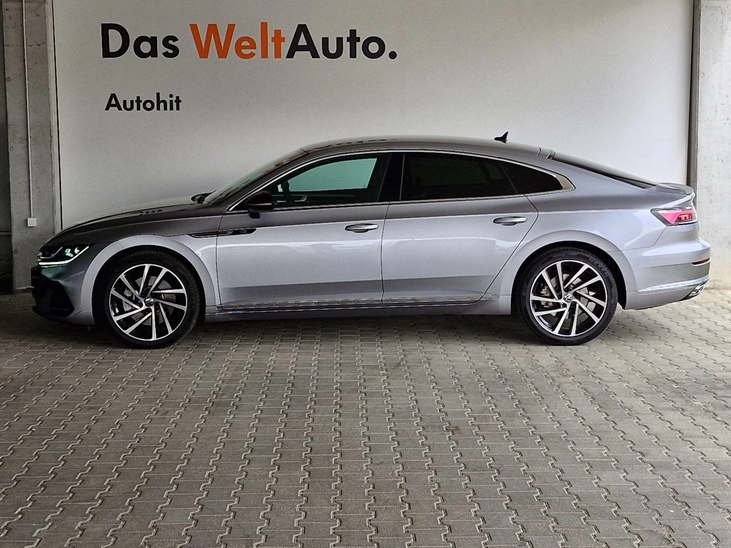 VW Arteon PA R-Line 2.0 TSI OPF 4MOTION DSG - изображение 3