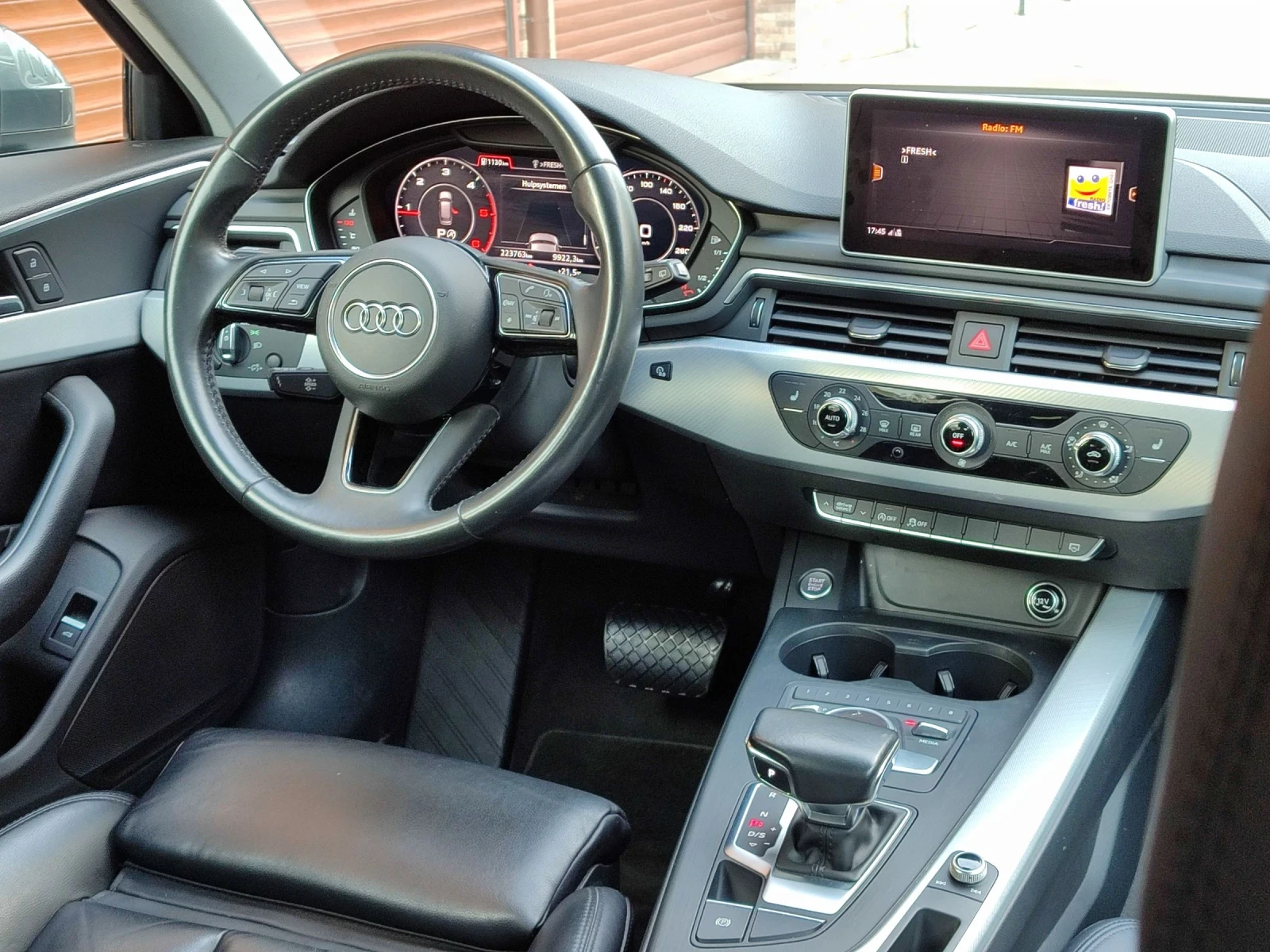 Audi A4 VERTUAL COCPIT  - изображение 2