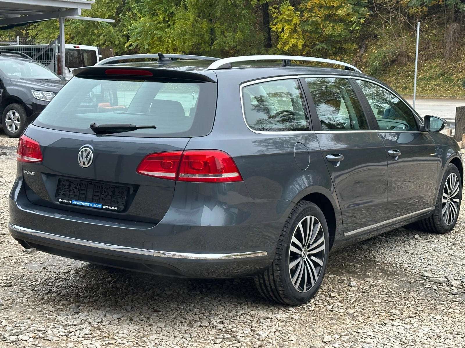 VW Passat 1.6TDI* NAVI* TOP* 6SPEED* EVRO5 | Mobile.bg   5