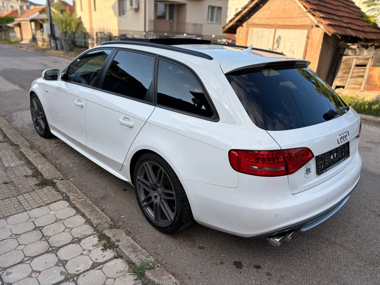Audi A4 3.0 TDI Ръчка S-Line Plus S4 Pack Panorama, снимка 2 - Автомобили и джипове - 52595052