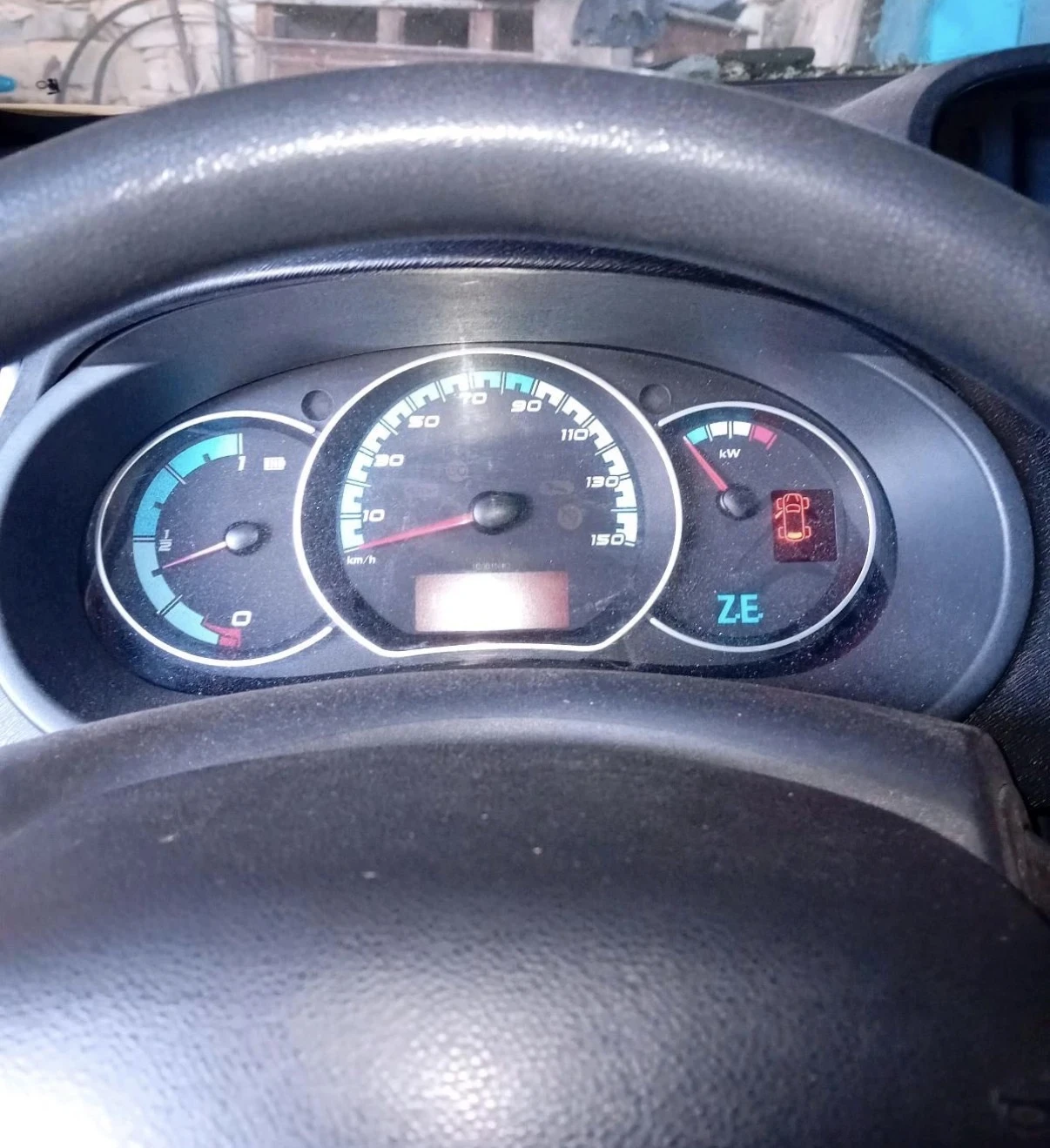 Renault Kangoo 33KWh Климатик, снимка 5 - Автомобили и джипове - 52595052