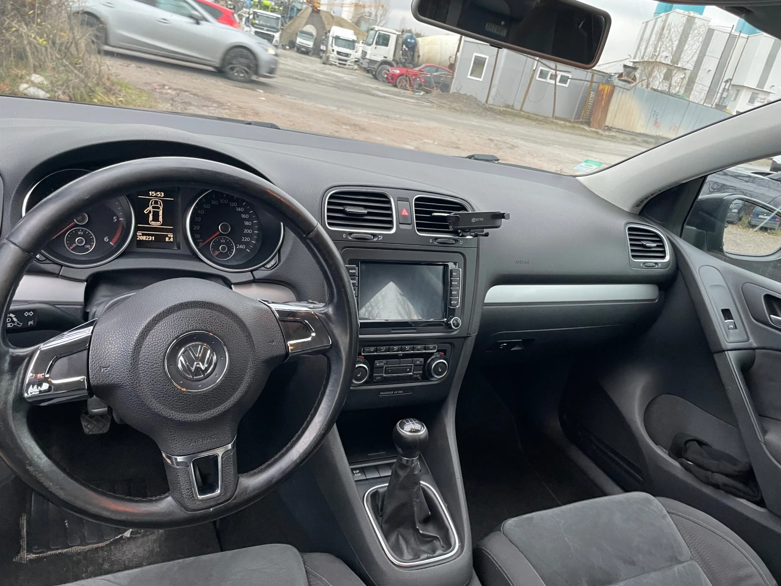 VW Golf VI 6 2.0TDI 110hp Alcantara navi  | Mobile.bg � ����������� 6