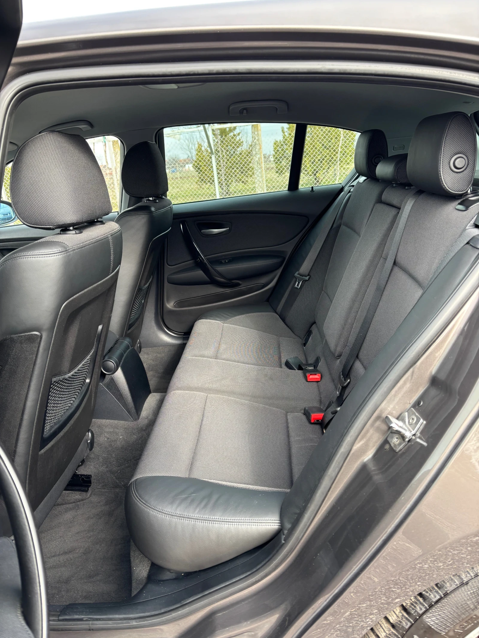 BMW 118 2.0дизел Фейслифт - изображение 10