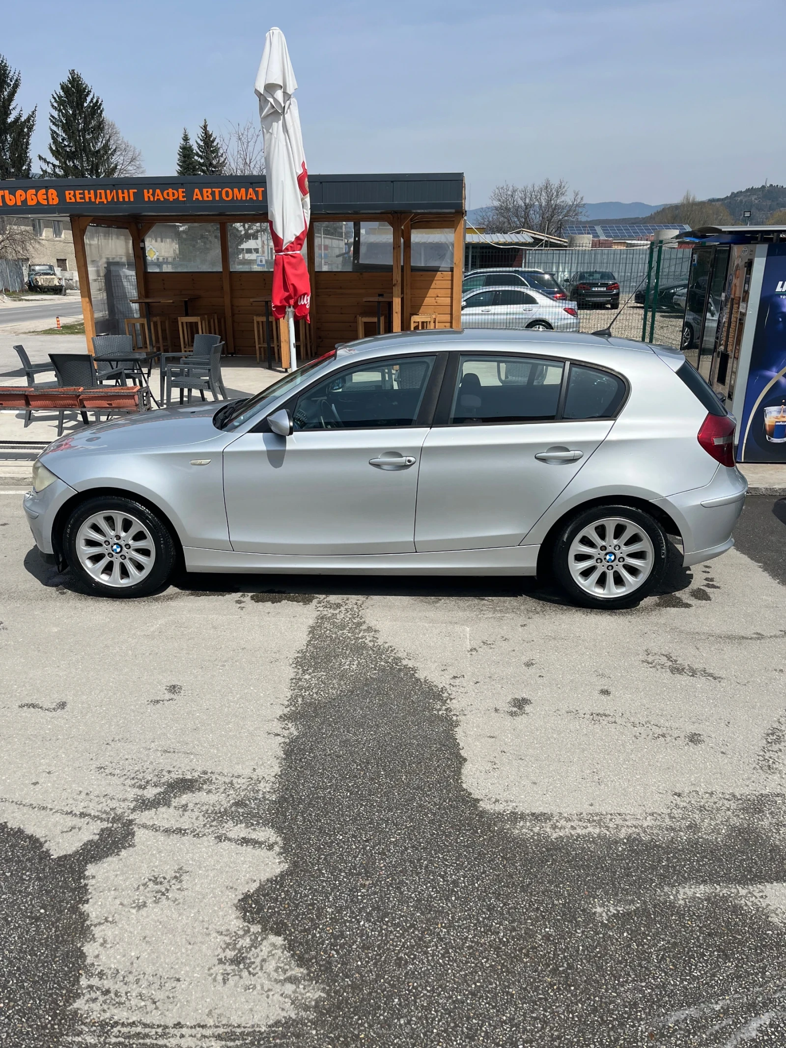 BMW 118 118d, снимка 7 - Автомобили и джипове - 54179238
