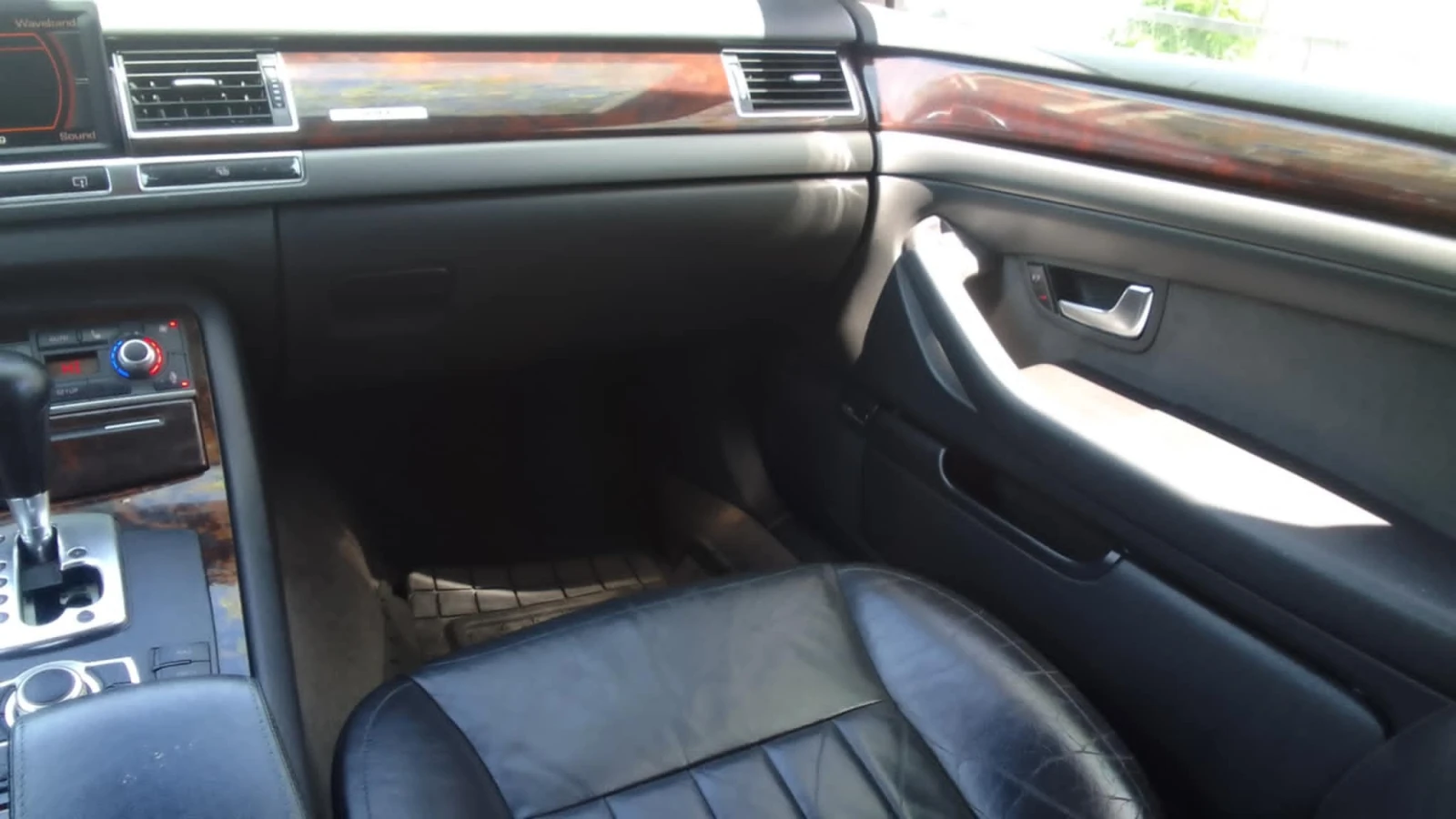 Audi A8 4.2, снимка 12 - Автомобили и джипове - 54366416