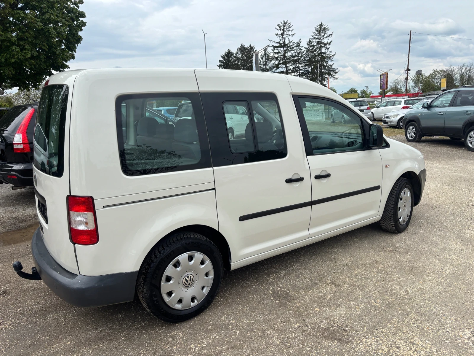 VW Caddy 2010+ ФЕЙС+ 1.9TDI+ 105+ Н.ГУМИ+ LIFE, снимка 4 - Автомобили и джипове - 54388612