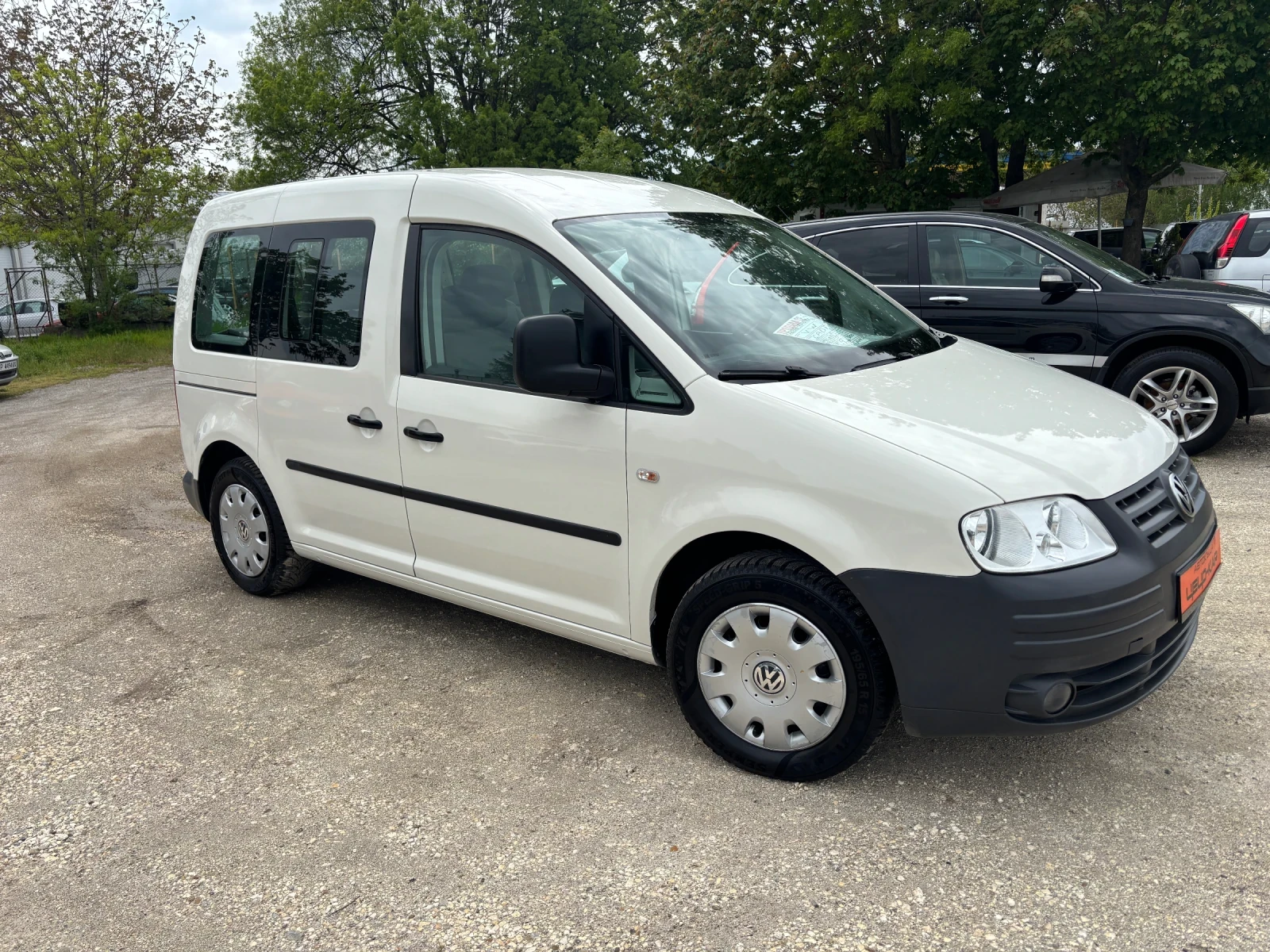VW Caddy 2010+ ФЕЙС+ 1.9TDI+ 105+ Н.ГУМИ+ LIFE, снимка 3 - Автомобили и джипове - 54388612