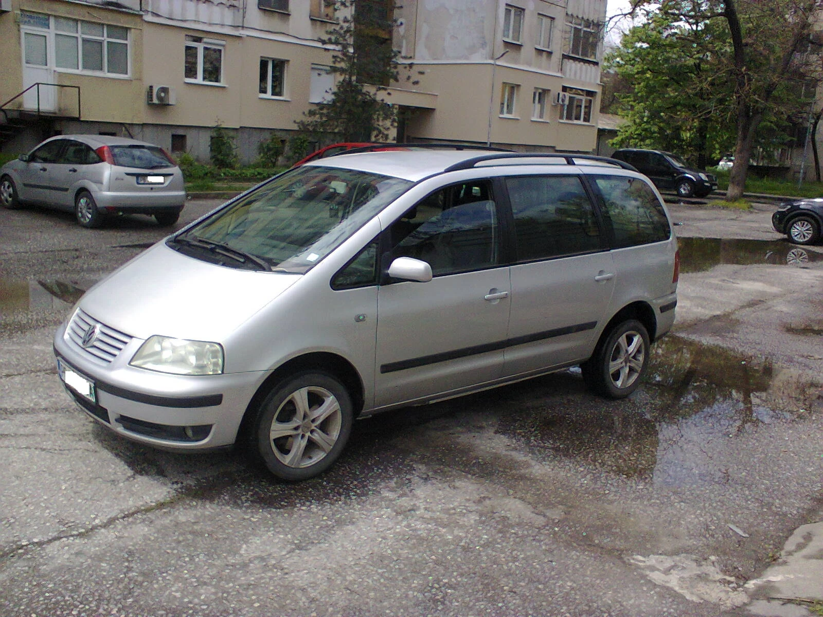 VW Sharan 1.9 TD 6+ 1* * KLIMA* * , снимка 3 - Автомобили и джипове - 54455689