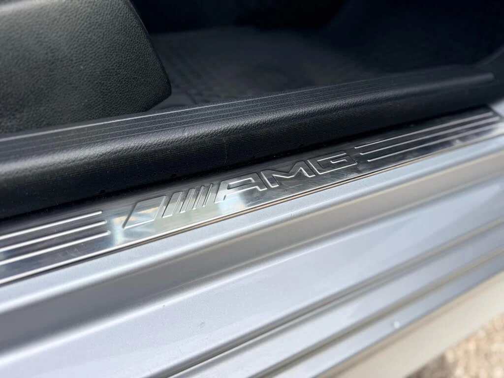 Mercedes-Benz C 63 AMG Sedan, снимка 12 - Автомобили и джипове - 54577533