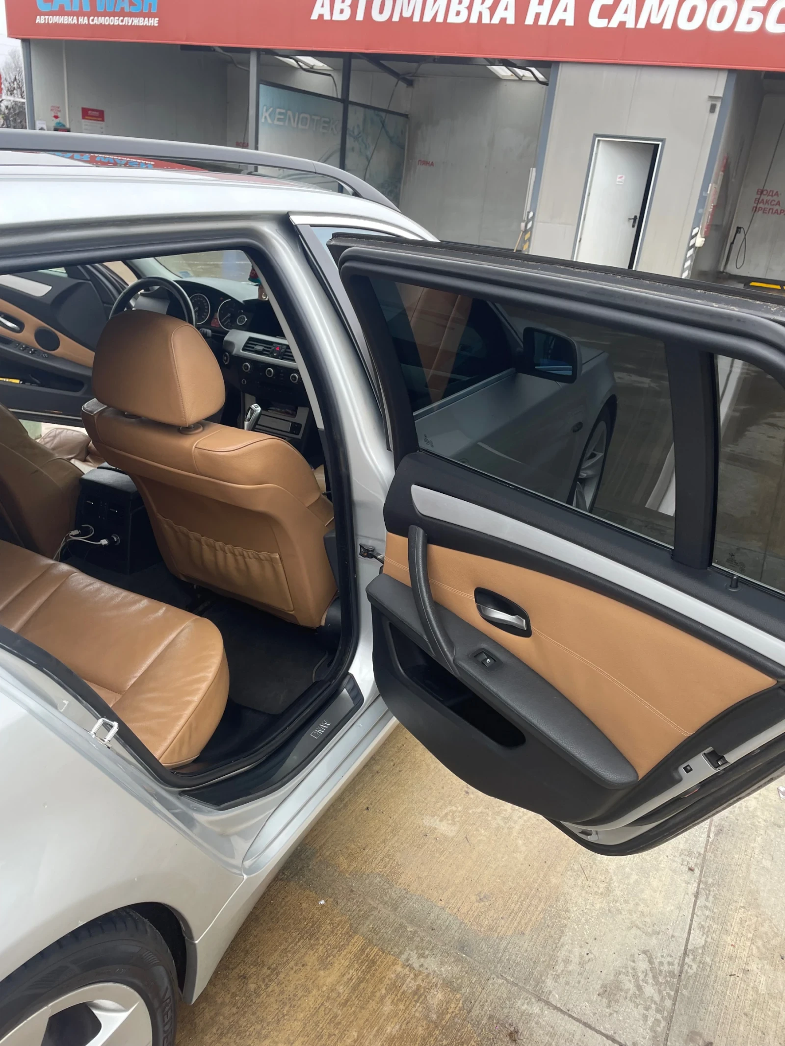 BMW 530, снимка 11 - Автомобили и джипове - 55620092