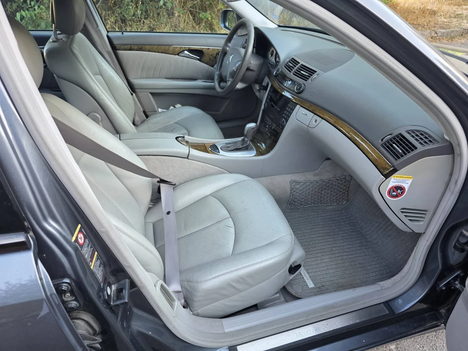 Mercedes-Benz E 220 E220 CDI avtomat, снимка 8 - Автомобили и джипове - 55980492