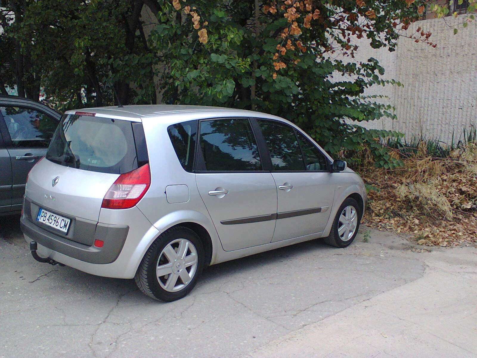 Renault Scenic 1.5 Тdci-86 коня* КЛИМА* , снимка 10 - Автомобили и джипове - 55995086