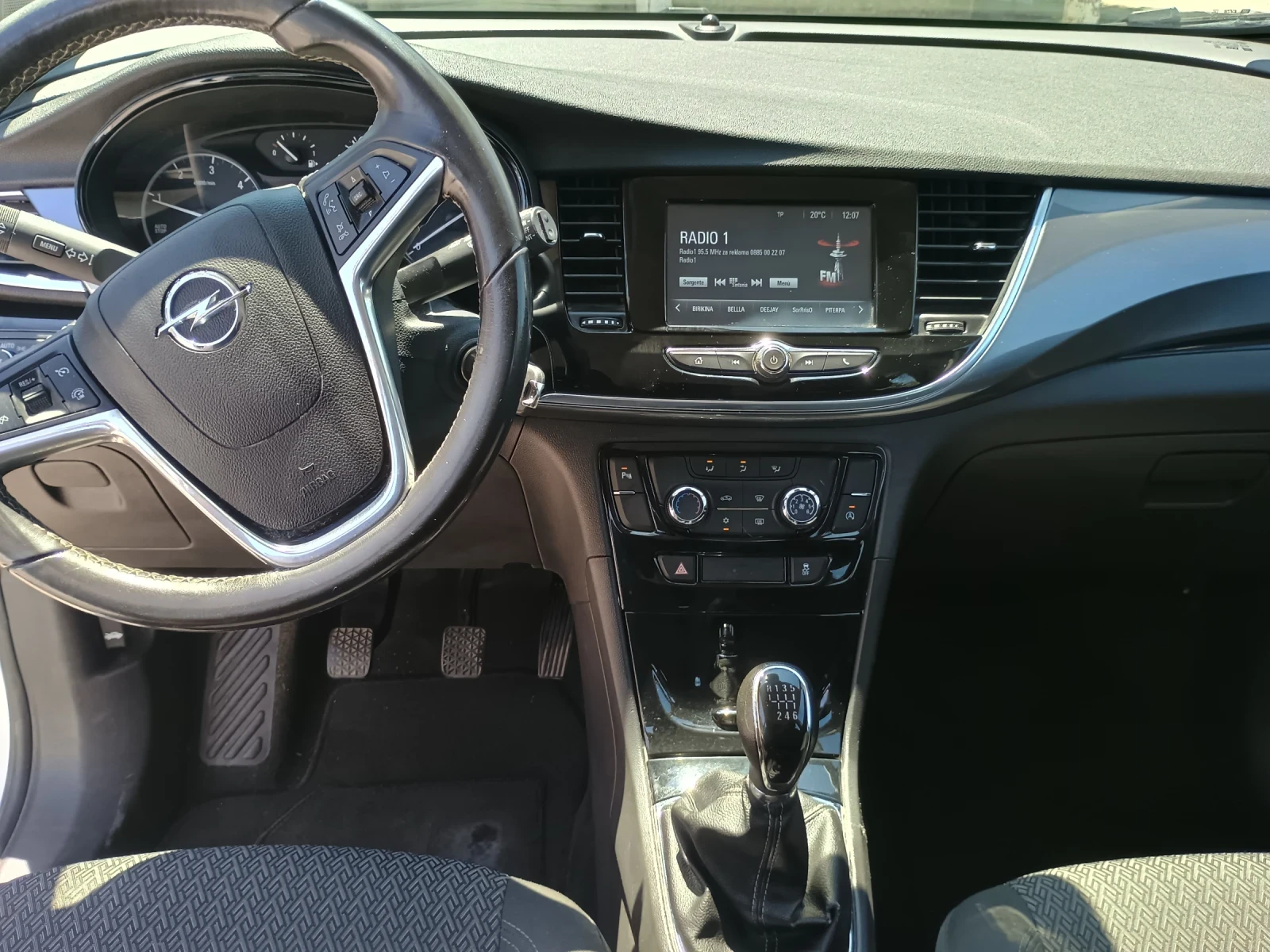 Opel Mokka X 1.6 дизел, снимка 9 - Автомобили и джипове - 56571763