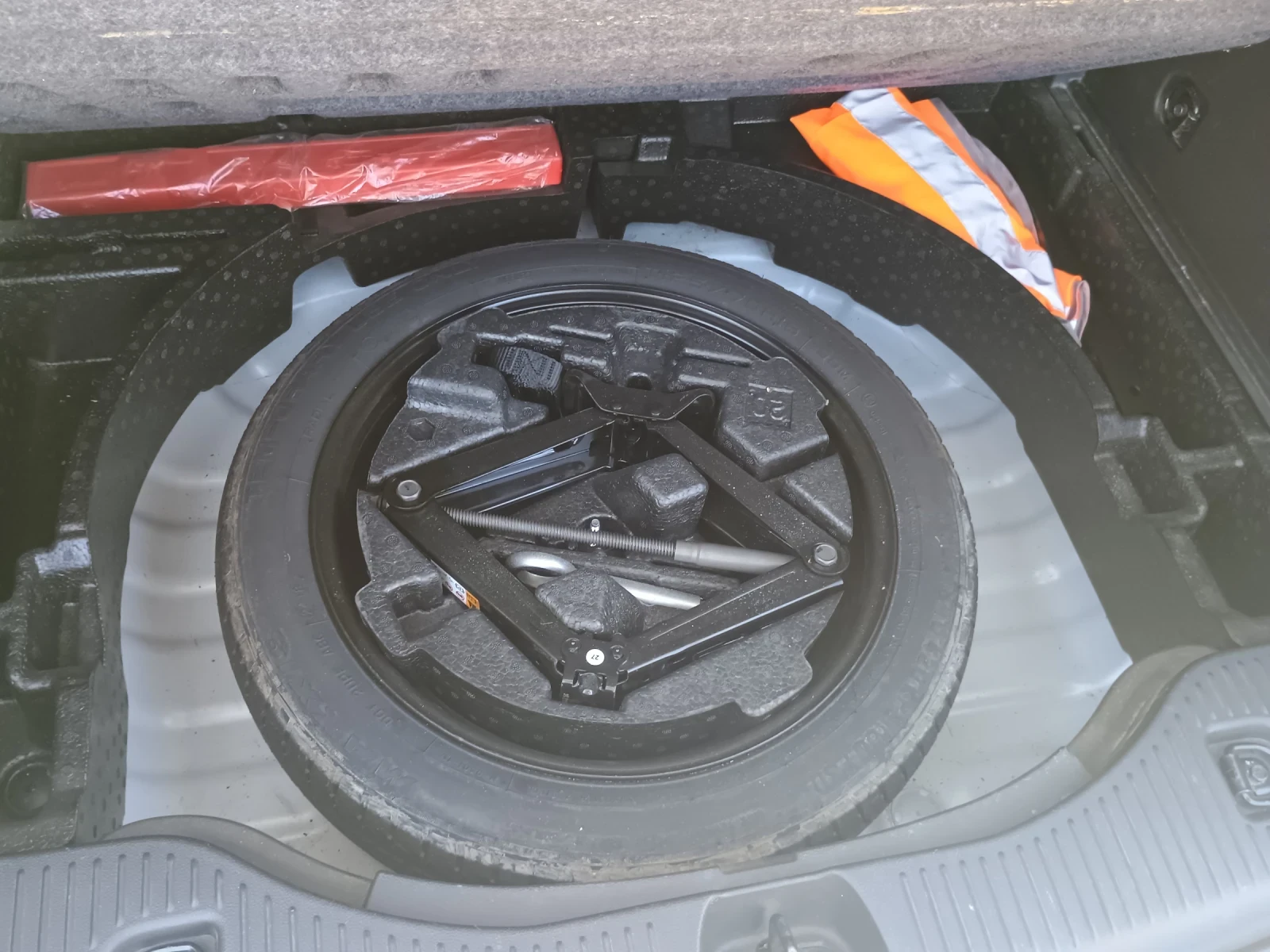 Opel Mokka X 1.6 дизел, снимка 16 - Автомобили и джипове - 56571763
